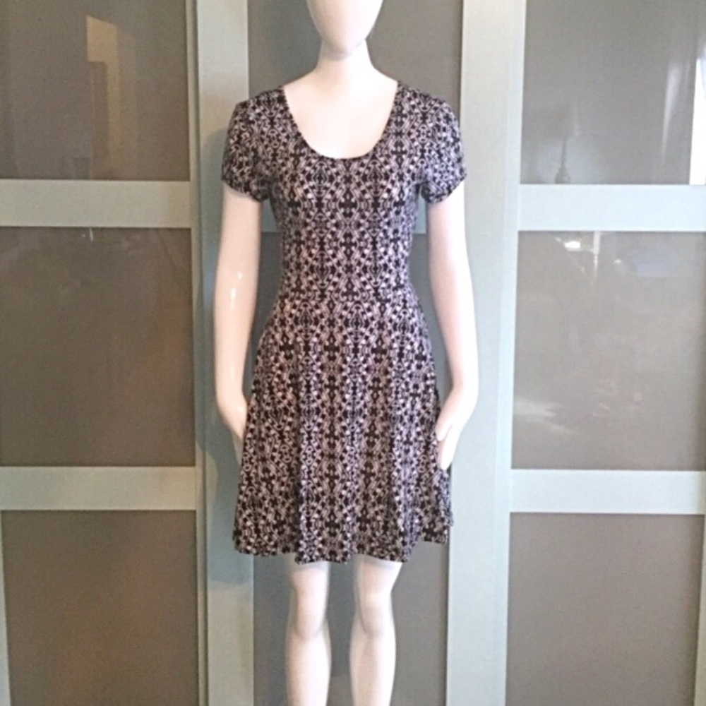 RUE21 Dress